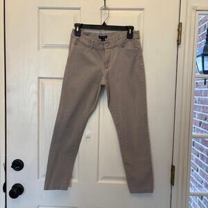 Gap Slim City Crop tan casual size 4 Capris